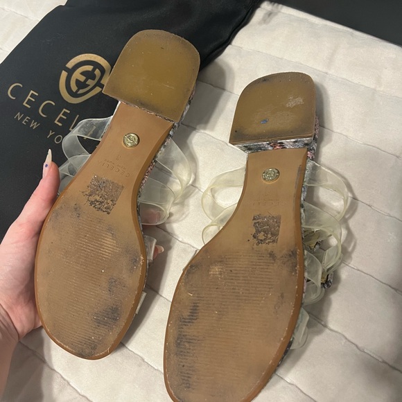 Sold - Picture 4 of 8